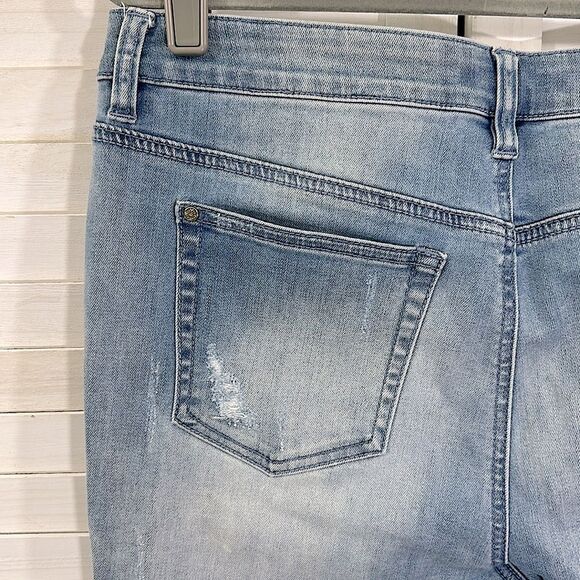 Chico's Black Label Ankle Jeans Size 1 (8) Distressed Lace - Picture 11 of 16